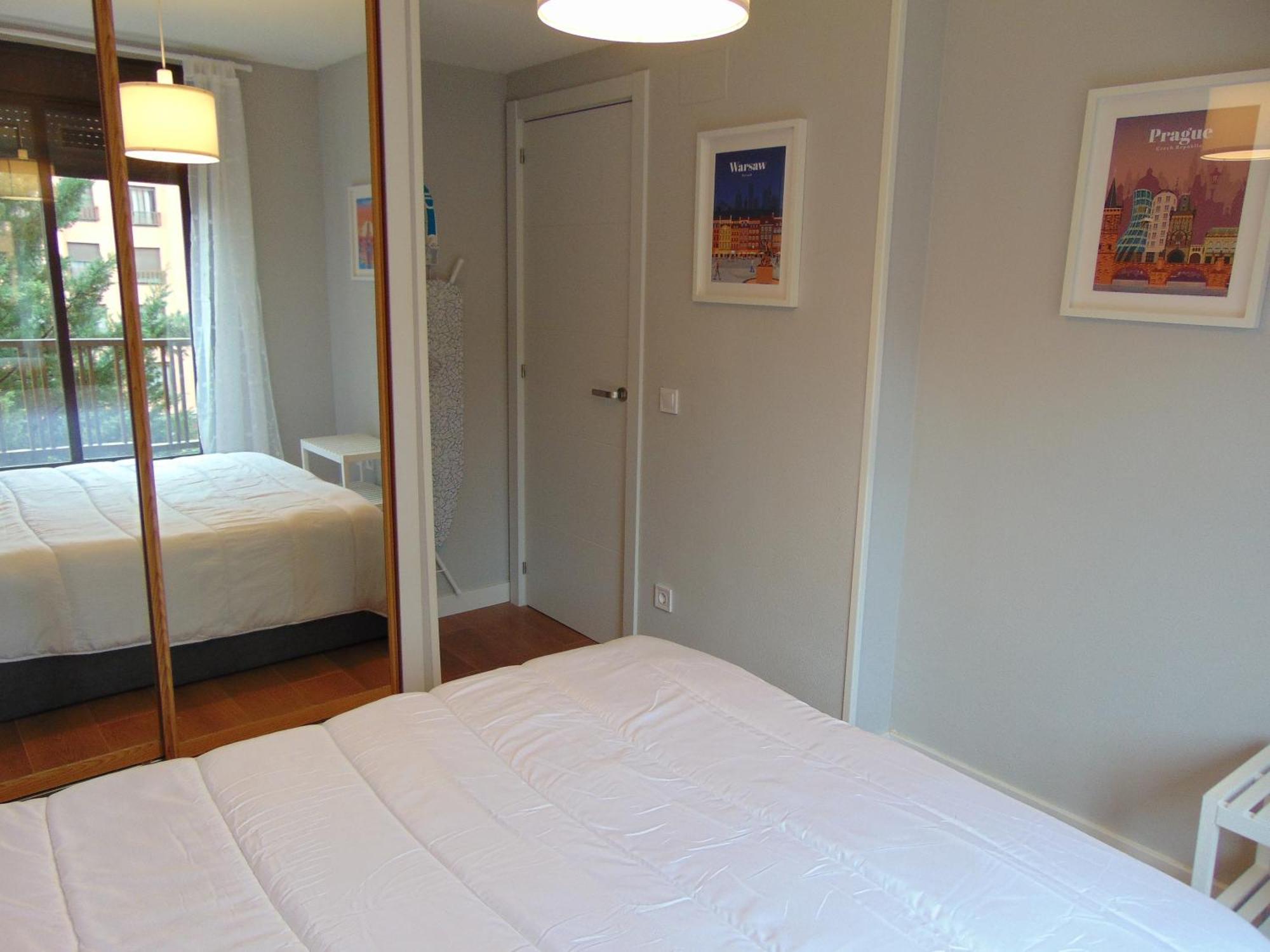 Apartament Airport Plenilunio Beige *