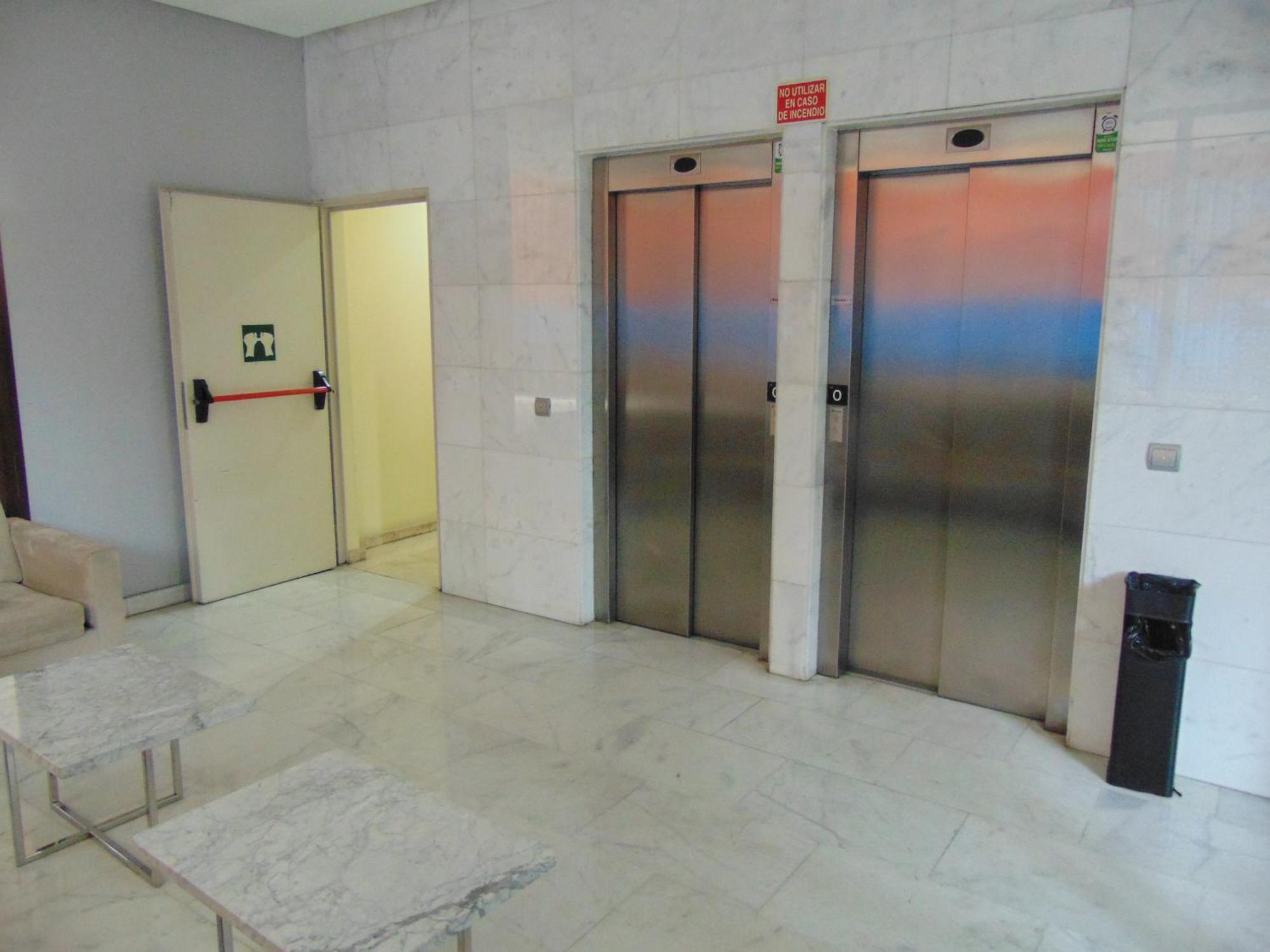 Airport Plenilunio Beige Appartamento Madrid